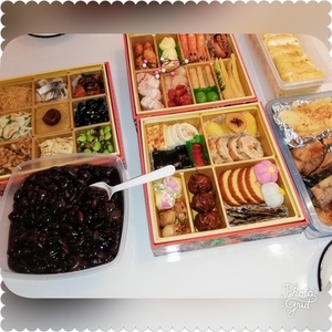 PhotoGrid_1578030336012.jpg